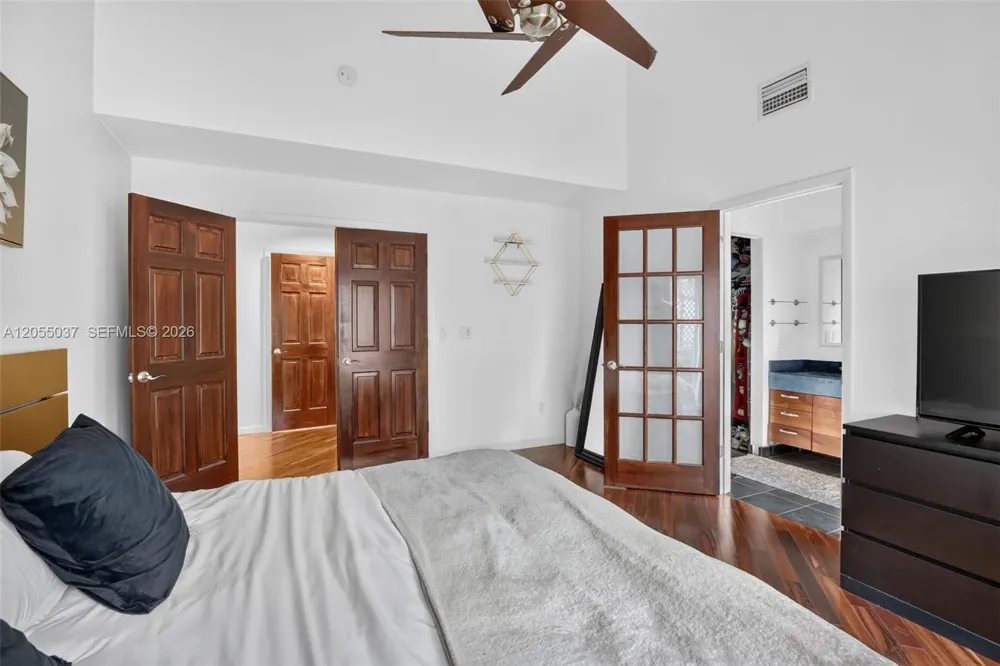 381 NW 94th Ter Plantation, FL 33324