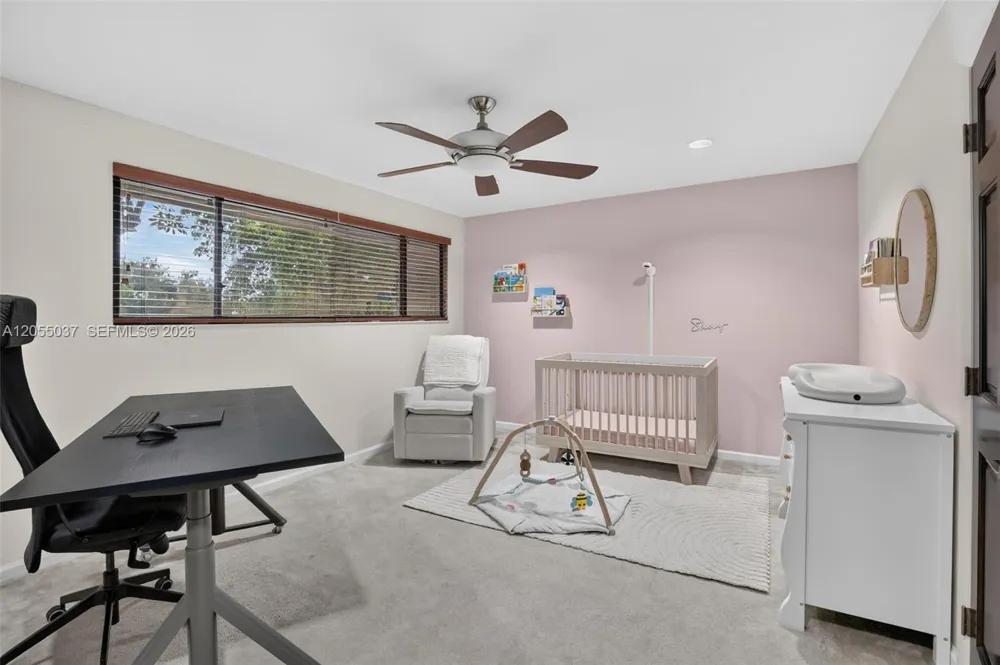 381 NW 94th Ter Plantation, FL 33324