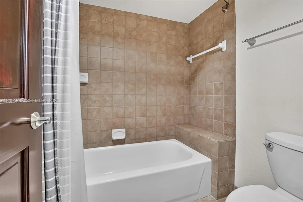 381 NW 94th Ter Plantation, FL 33324