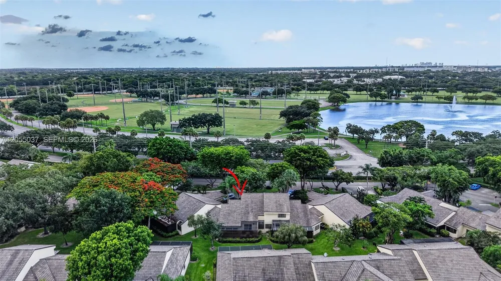 381 NW 94th Ter Plantation, FL 33324