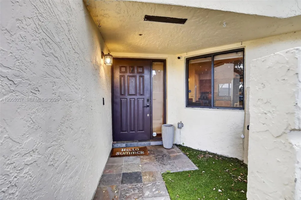 381 NW 94th Ter Plantation, FL 33324