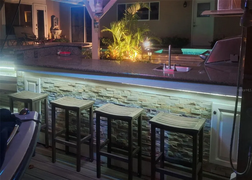 236 S SHADOWBAY BOULEVARD Longwood, FL 32779