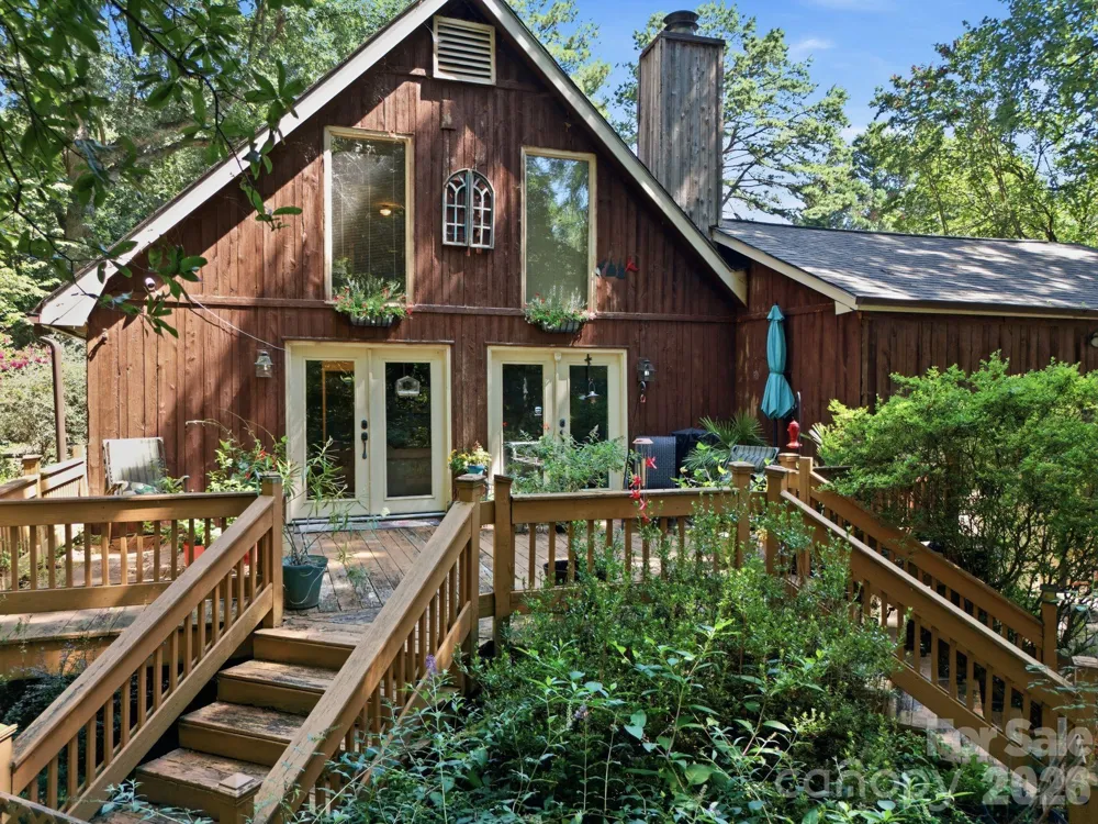 21235 Sandy Cove Road Cornelius, NC 28031