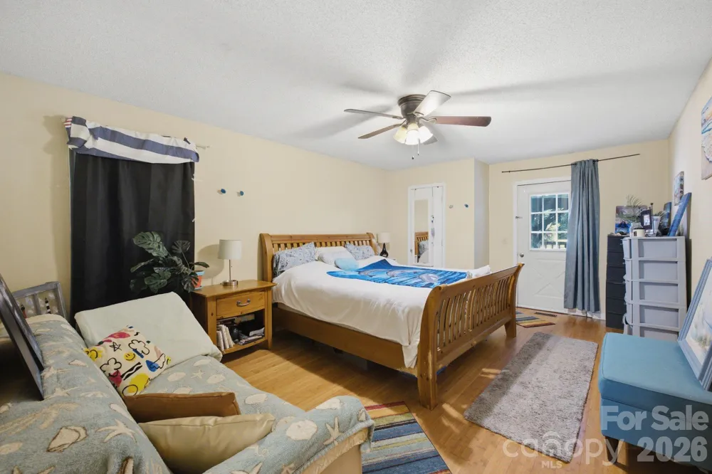 21235 Sandy Cove Road Cornelius, NC 28031