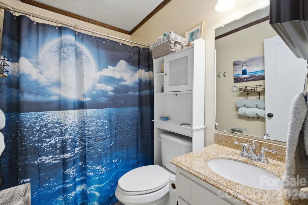 21235 Sandy Cove Road Cornelius, NC 28031