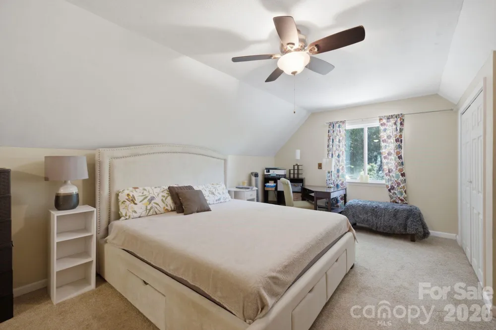 21235 Sandy Cove Road Cornelius, NC 28031