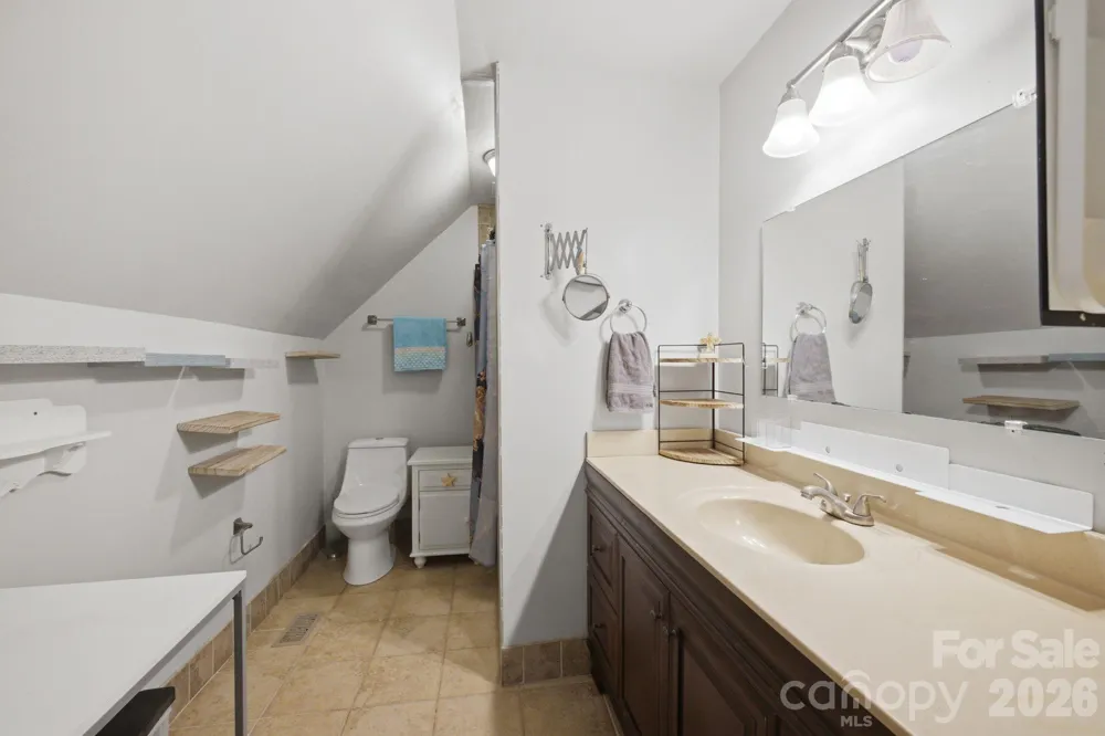 21235 Sandy Cove Road Cornelius, NC 28031