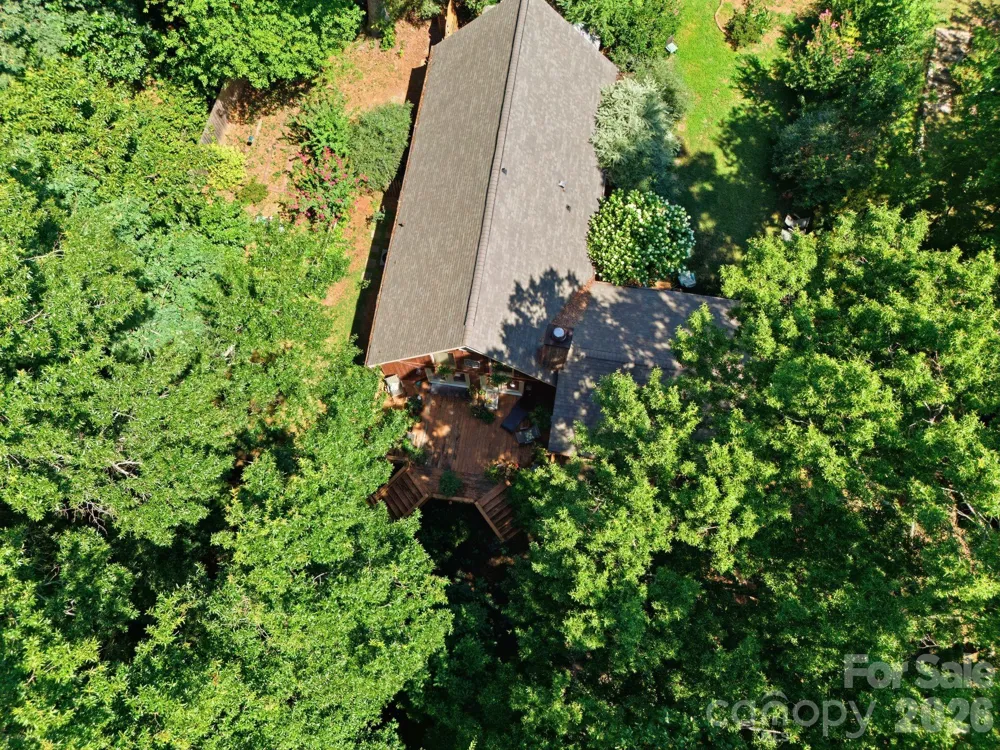 21235 Sandy Cove Road Cornelius, NC 28031