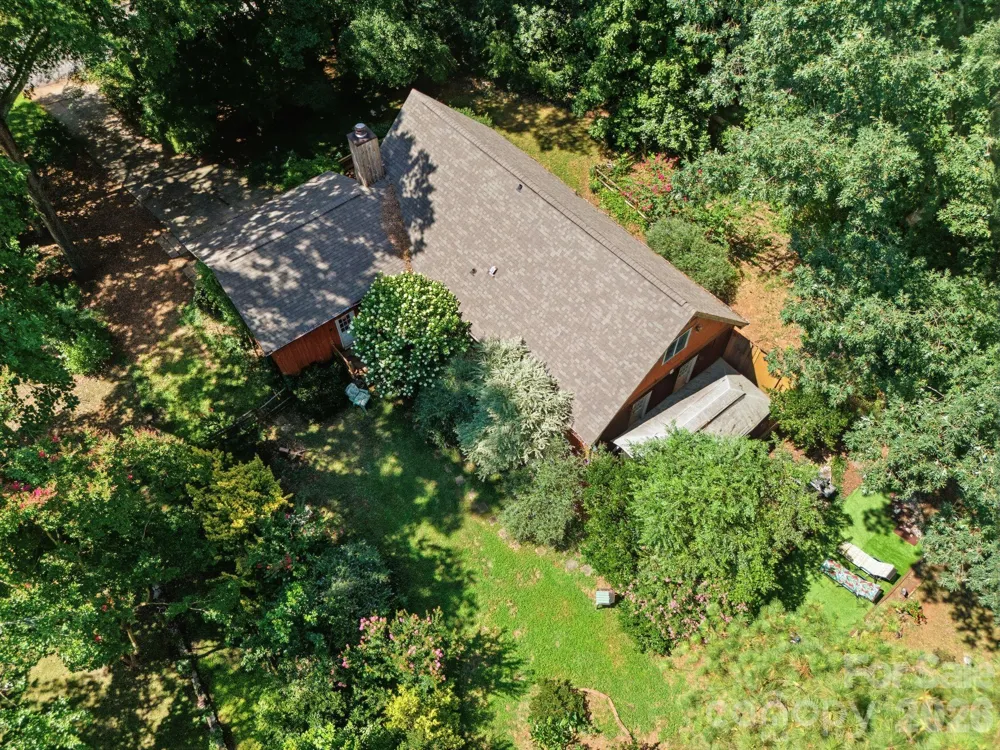 21235 Sandy Cove Road Cornelius, NC 28031