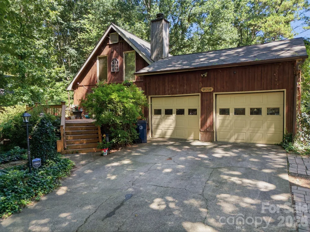21235 Sandy Cove Road Cornelius, NC 28031