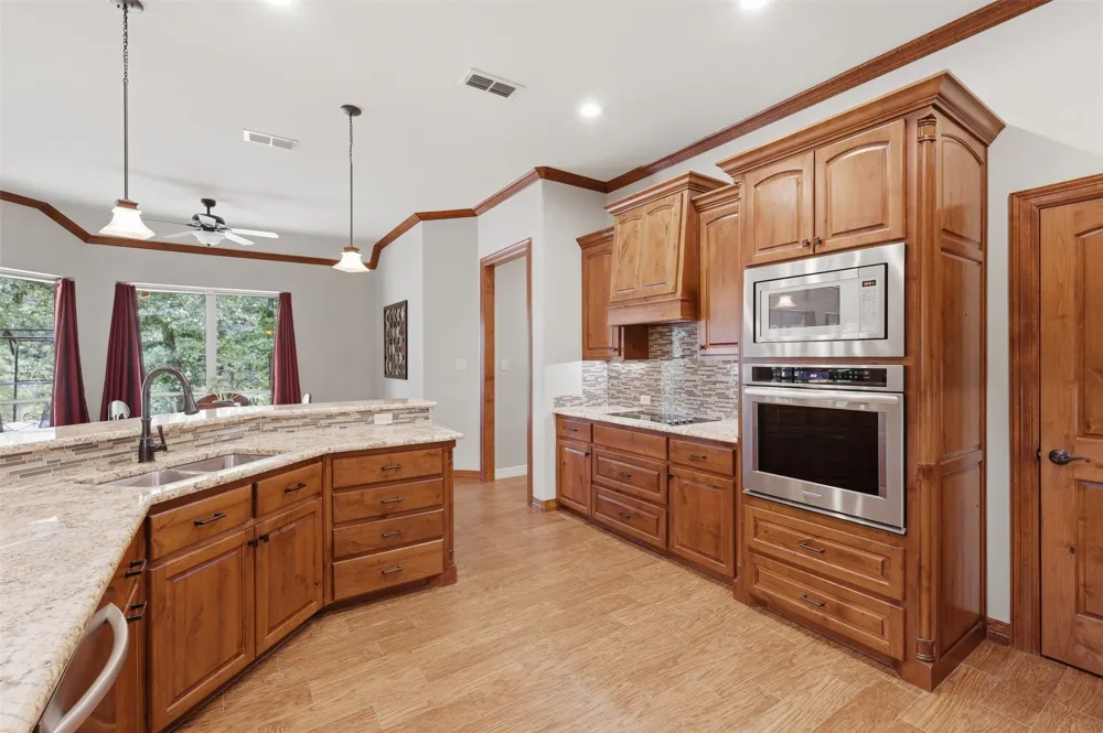 118 Katie Ridge Sulphur Springs, TX 75482