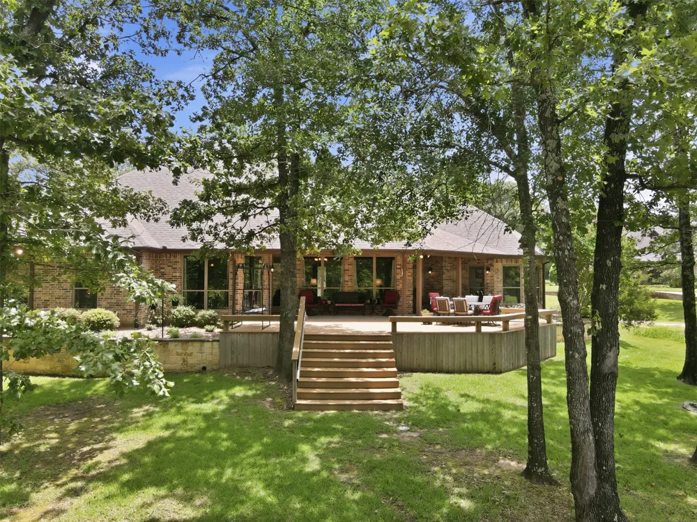 118 Katie Ridge Sulphur Springs, TX 75482