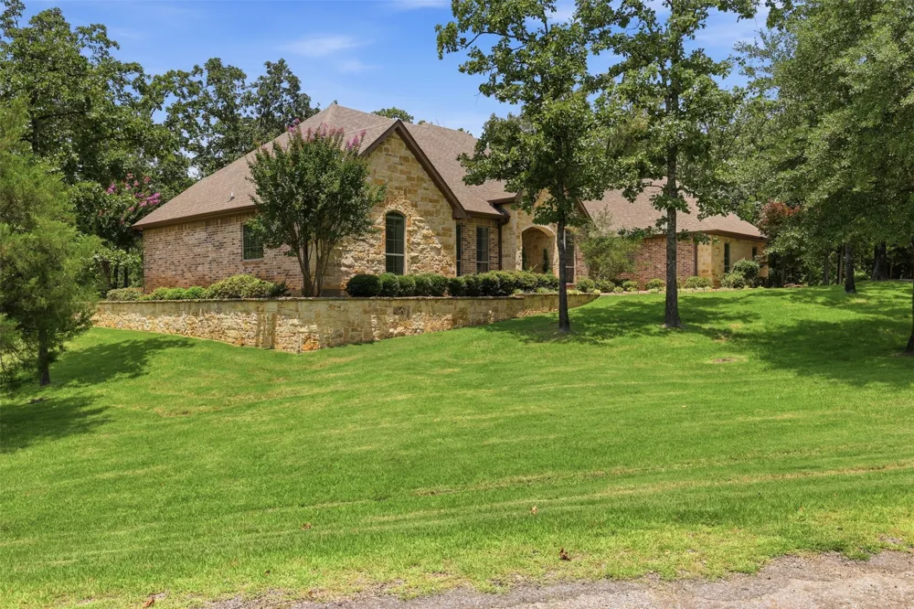 118 Katie Ridge Sulphur Springs, TX 75482