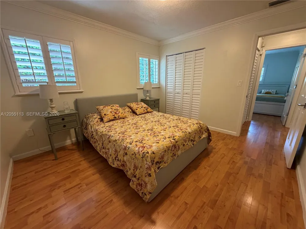 5721 SW 59th Pl South Miami, FL 33143