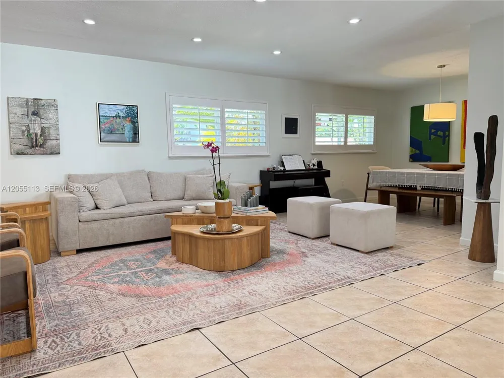 5721 SW 59th Pl South Miami, FL 33143