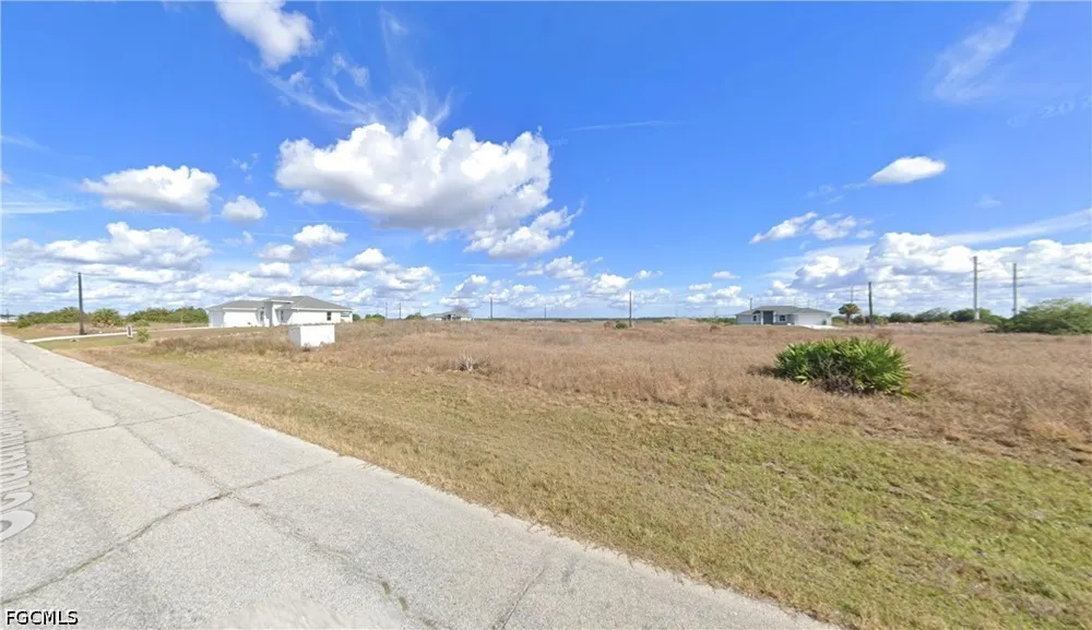 David Circle Labelle, FL 33935
