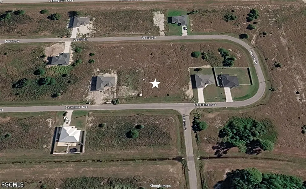 David Circle Labelle, FL 33935