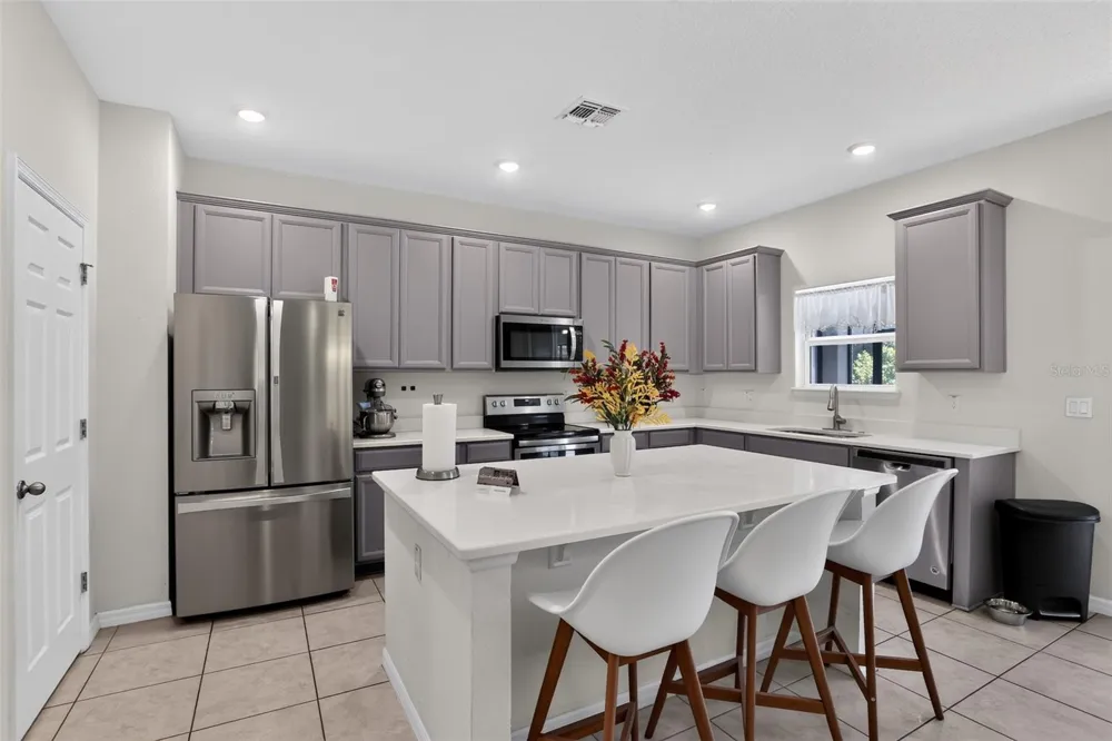 3145 JADE TREE POINT Oviedo, FL 32765