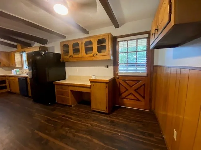 605 E Kerr Street E Burnet, TX 78611