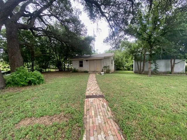 605 E Kerr Street E Burnet, TX 78611
