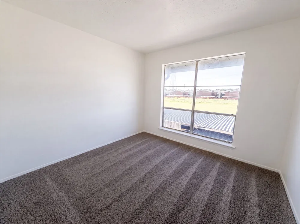 260 Rolling Hills Place Lancaster, TX 75146