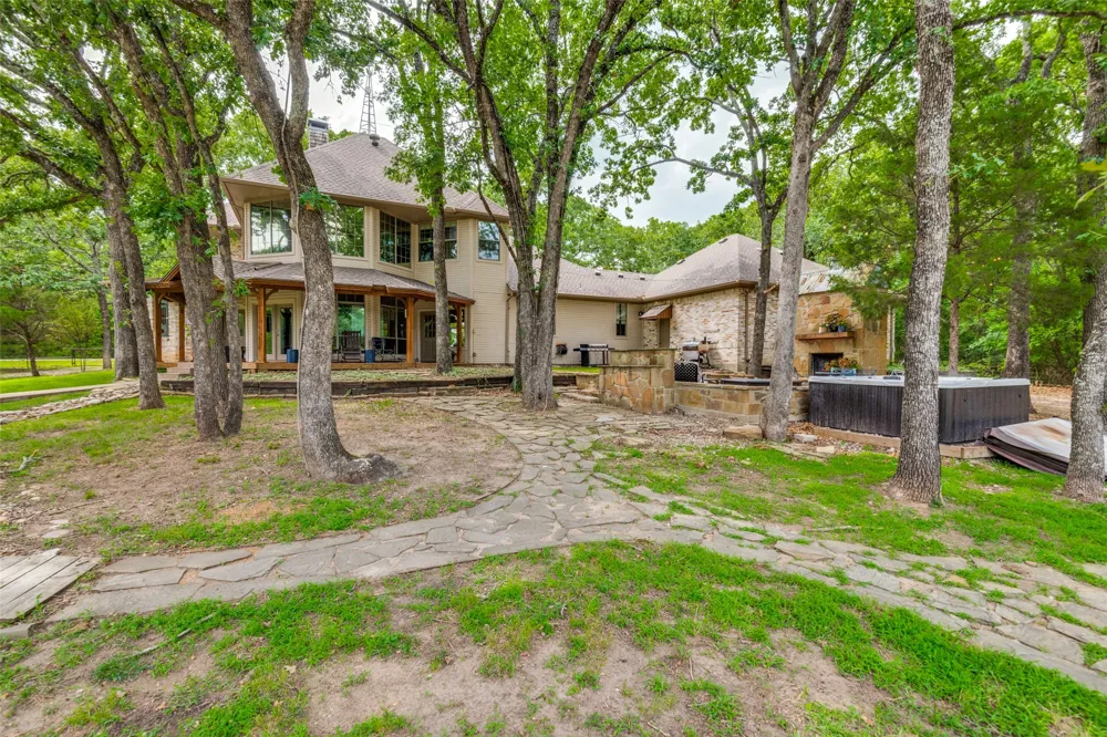9011 Texas Trail Terrell, TX 75160