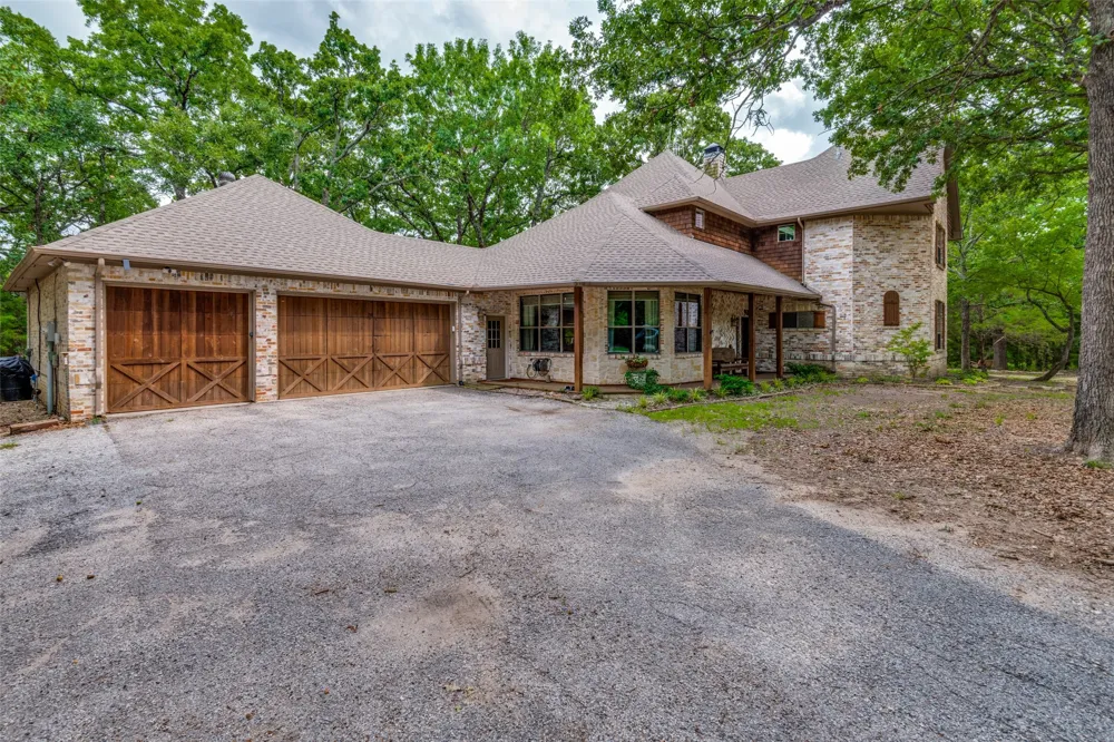 9011 Texas Trail Terrell, TX 75160