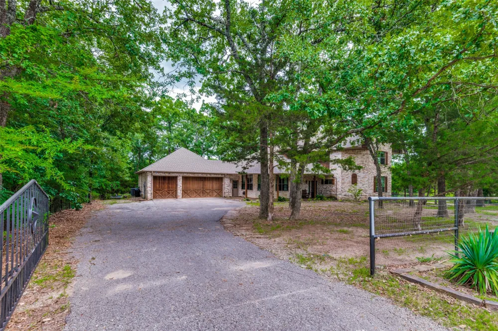 9011 Texas Trail Terrell, TX 75160