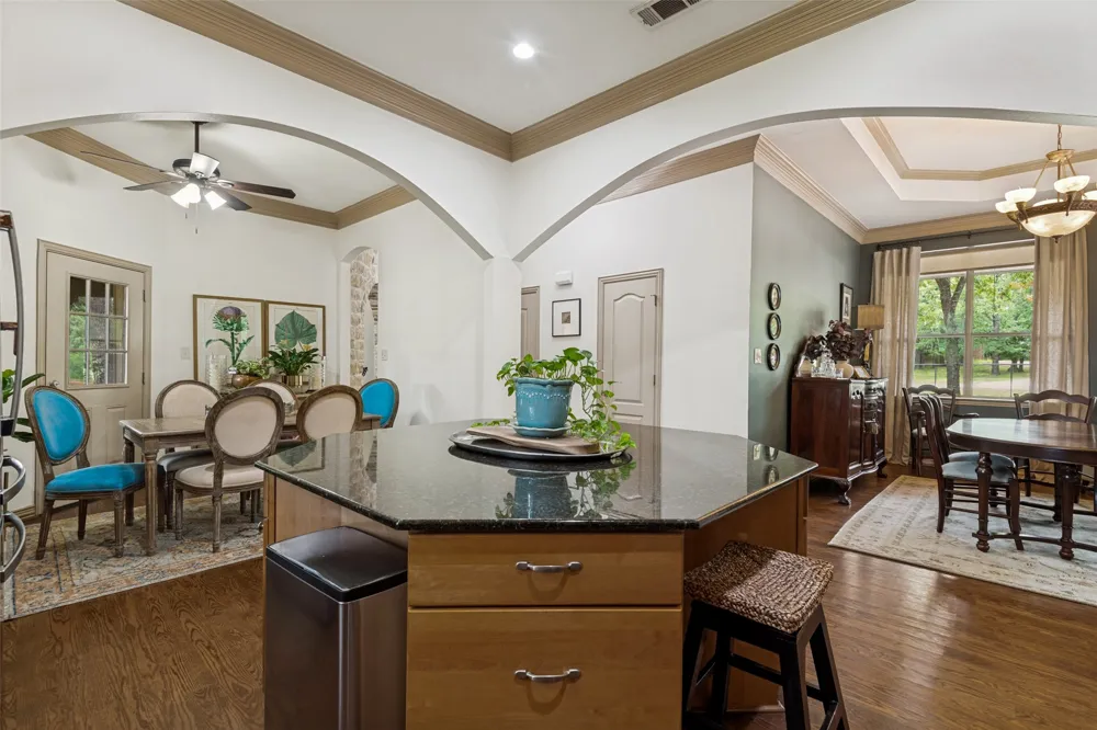 9011 Texas Trail Terrell, TX 75160