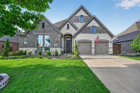 400 Trailside Drive