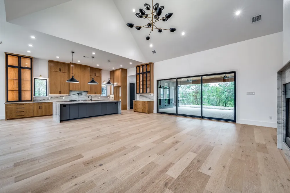 1973 Carter Lane Gunter, TX 75058