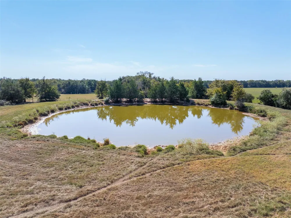 4 Lcr 800 Groesbeck, TX 76642