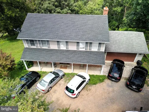 92 APPLE ORCHARD DRIVE