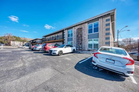 2401 Manor Road #133