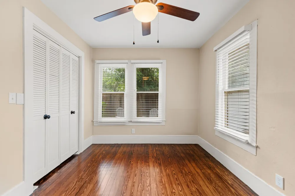 515 W 6th Street McGregor, TX 76657
