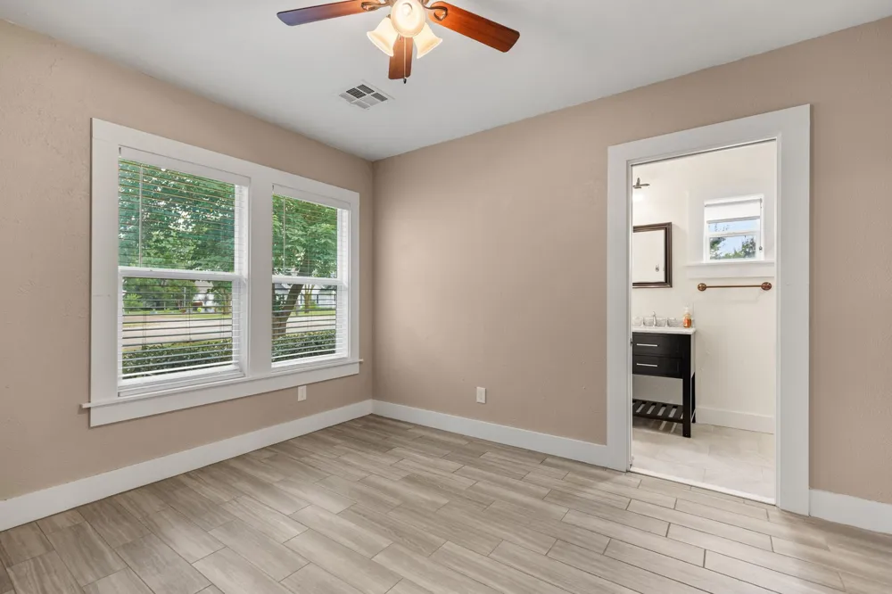 515 W 6th Street McGregor, TX 76657