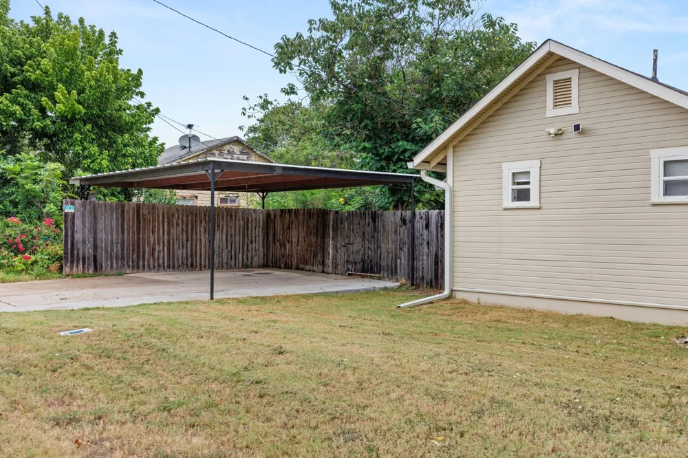 515 W 6th Street McGregor, TX 76657