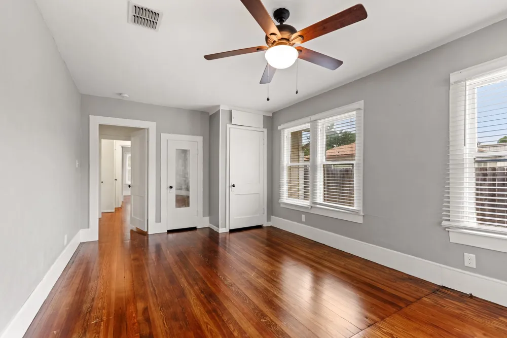 515 W 6th Street McGregor, TX 76657