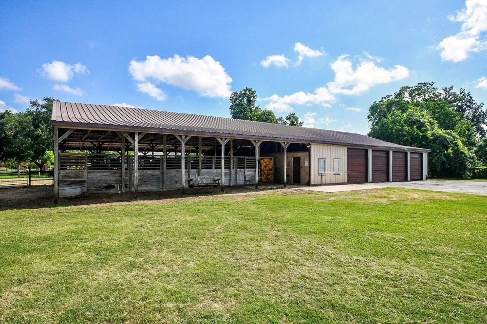3535 Mccrary Road Richmond, TX 77406