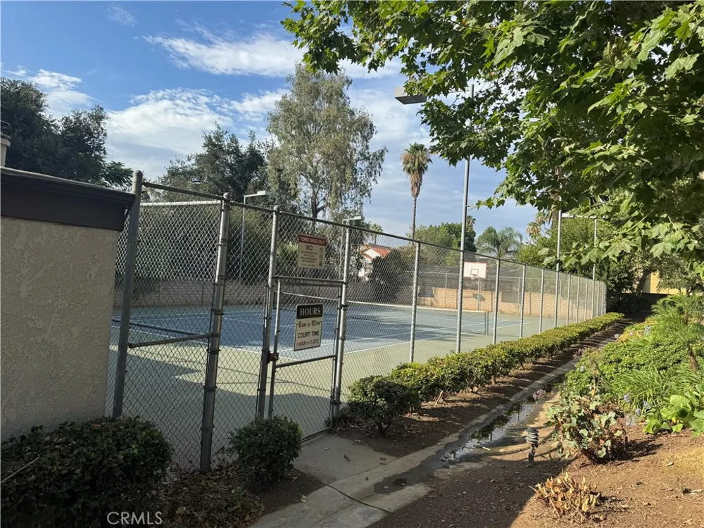 242 E Fern #205 Redlands, CA 92373
