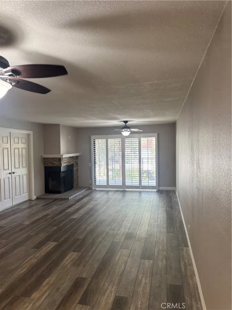 242 E Fern #205 Redlands, CA 92373