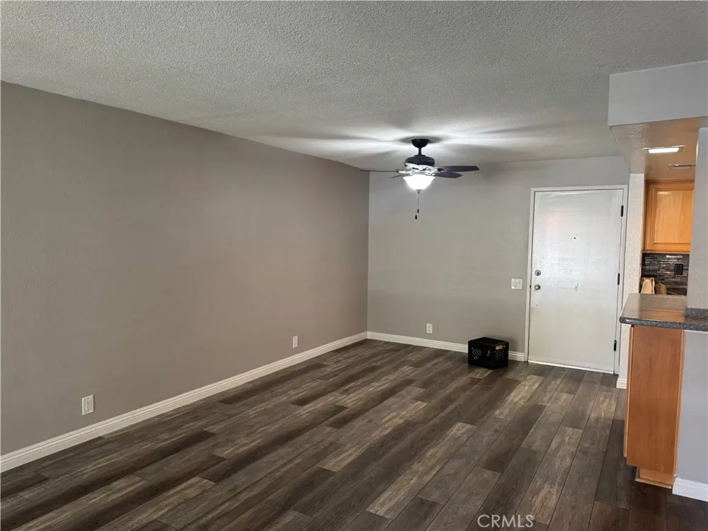 242 E Fern #205 Redlands, CA 92373