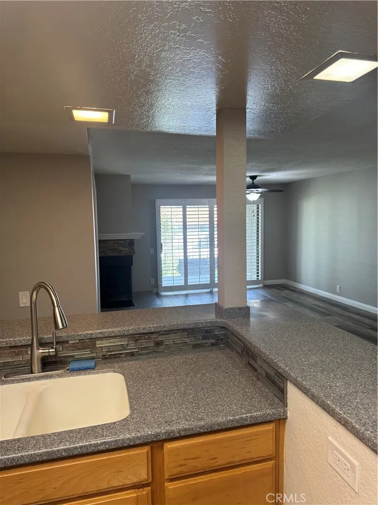 242 E Fern #205 Redlands, CA 92373