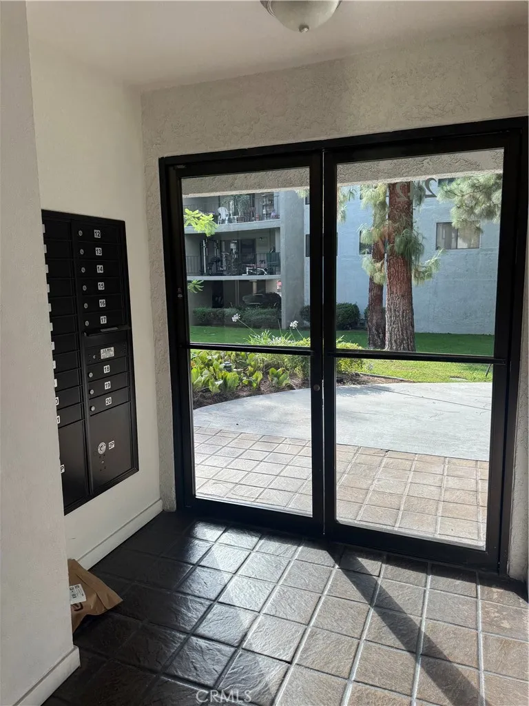 242 E Fern #205 Redlands, CA 92373