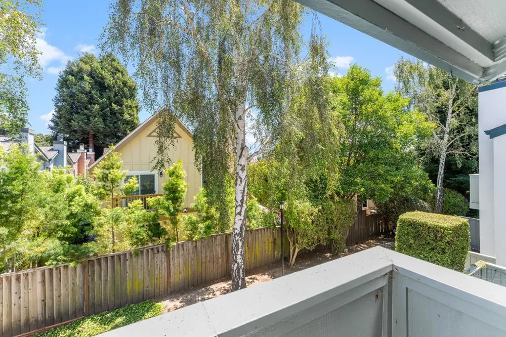 4259 Sea Pines Court Capitola, CA 95010