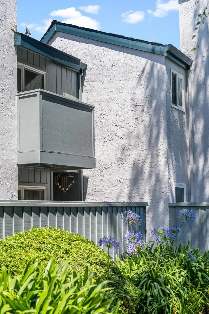4259 Sea Pines Court Capitola, CA 95010