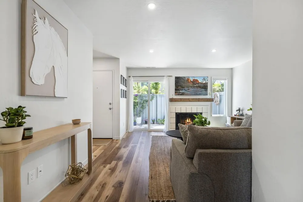 4259 Sea Pines Court Capitola, CA 95010