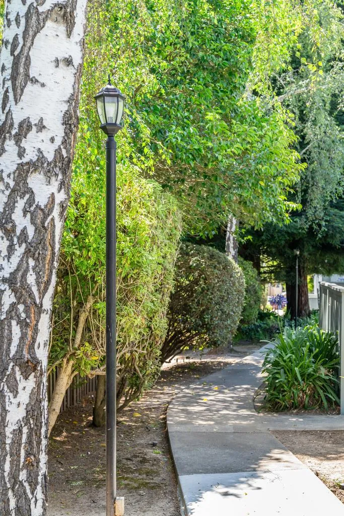 4259 Sea Pines Court Capitola, CA 95010
