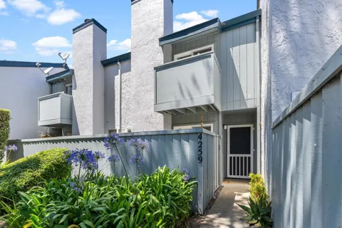 4259 Sea Pines Court