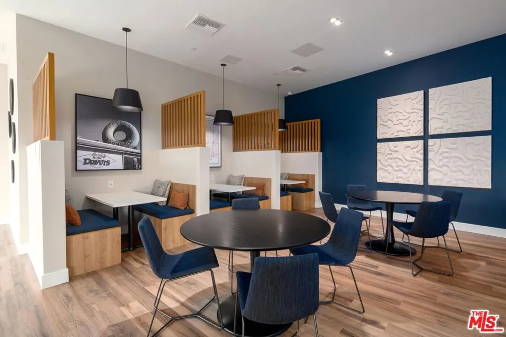 201 La Brea Avenue #419 Inglewood, CA 90301
